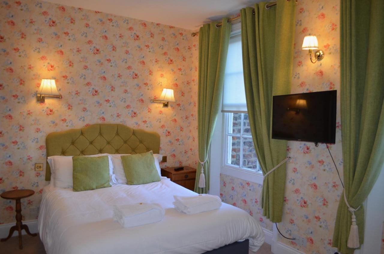 23 St Mary'S Bed & Breakfast ยอร์ค ภายนอก รูปภาพ