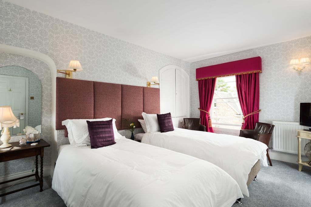 23 St Mary'S Bed & Breakfast ยอร์ค ภายนอก รูปภาพ